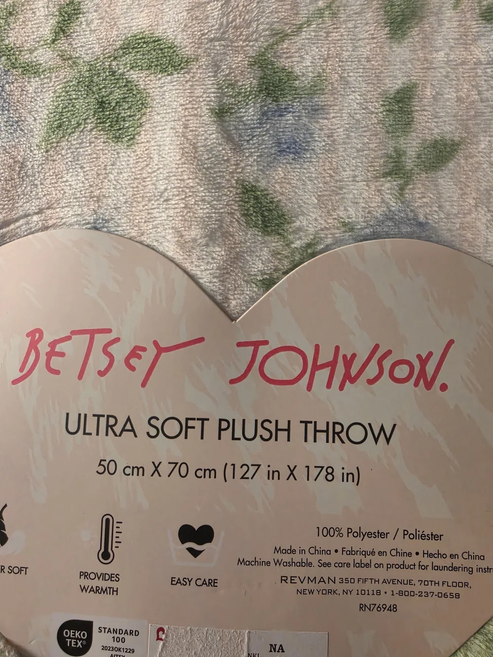 Betsey Johnson Soft Secret Garden Large Floral Throw Blanket NWT!